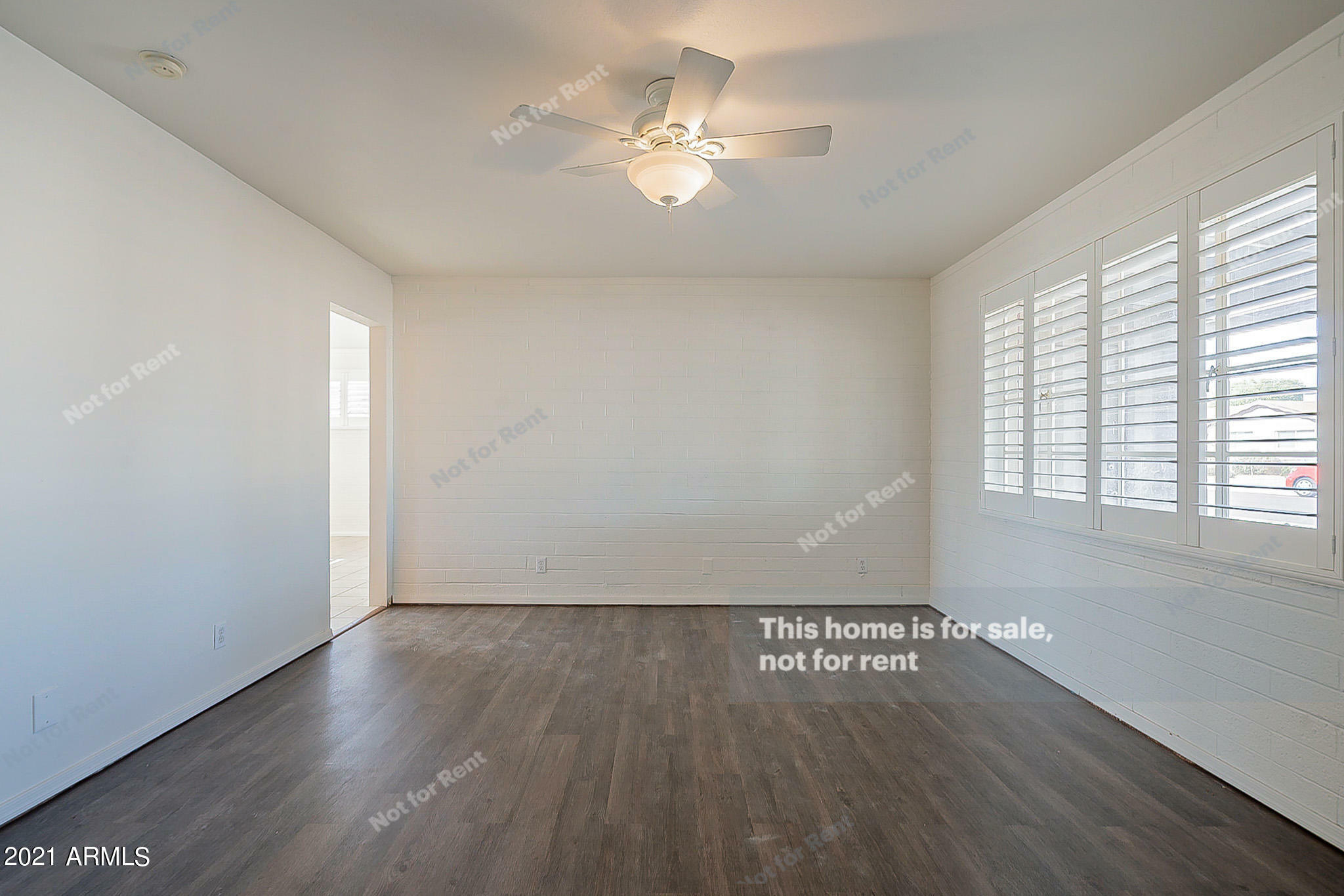 Property Photo: 7917 E Belleview Street AZ 85257