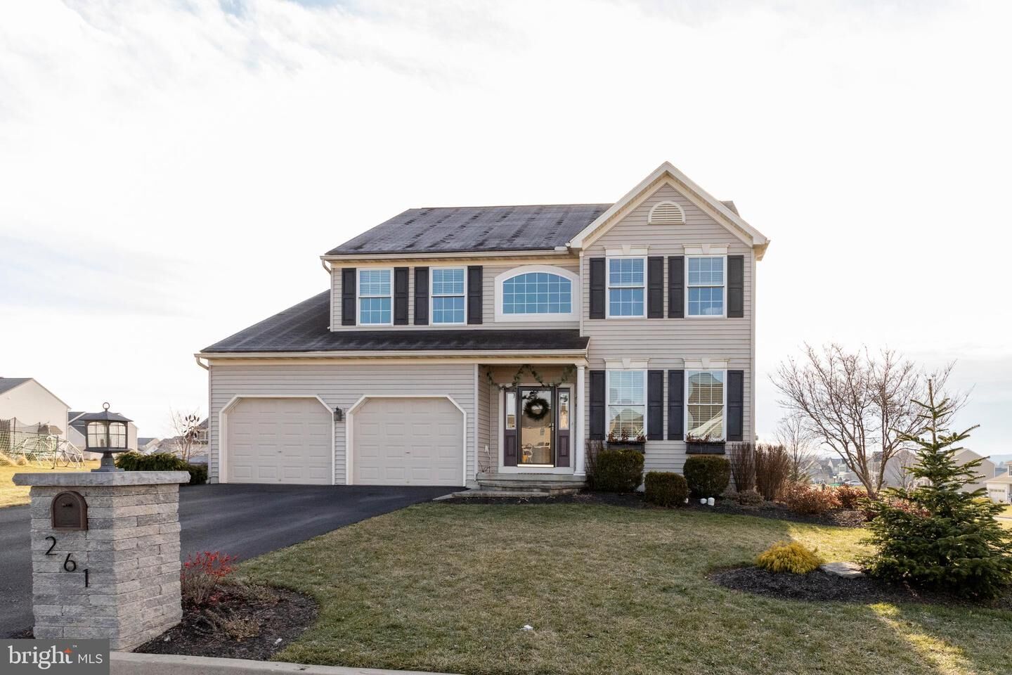 Property Photo: 261 Crimson Court PA 17042