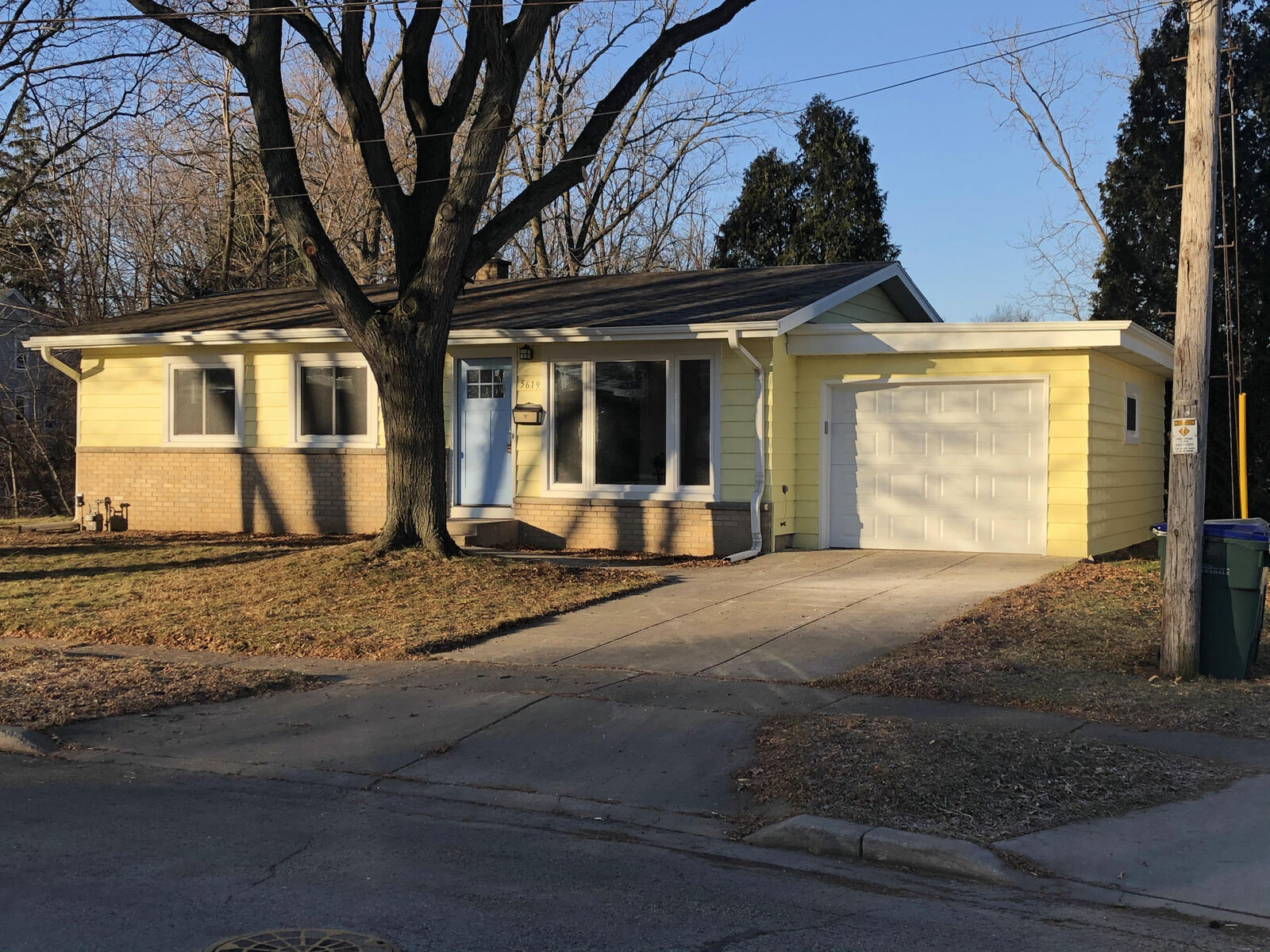 Property Photo: 5619 Exeter St WI 53129