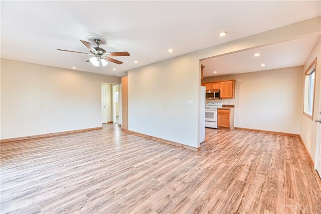 Property Photo: 15065 Lakeview Avenue CA 95422