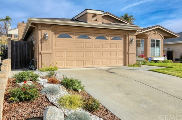 Property Photo:  281 Irish Way  CA 93449 