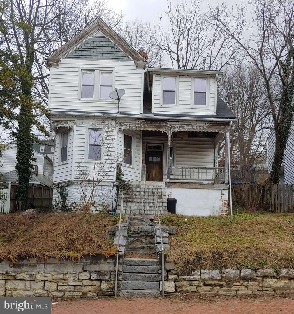 Property Photo: 409 E A Street MD 21716