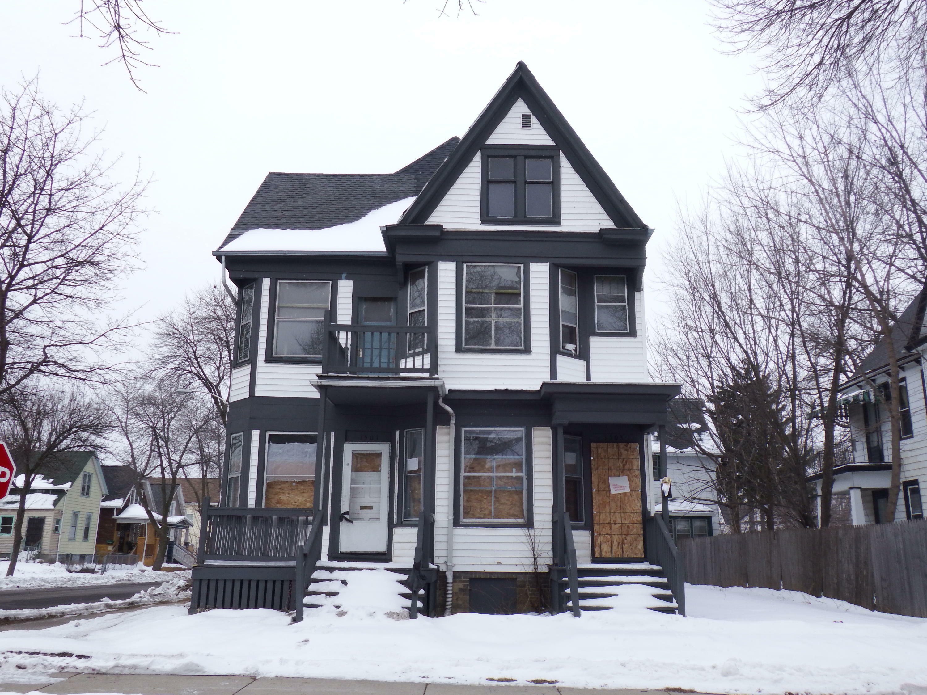 Property Photo:  1501 N 22nd St  WI 53205 