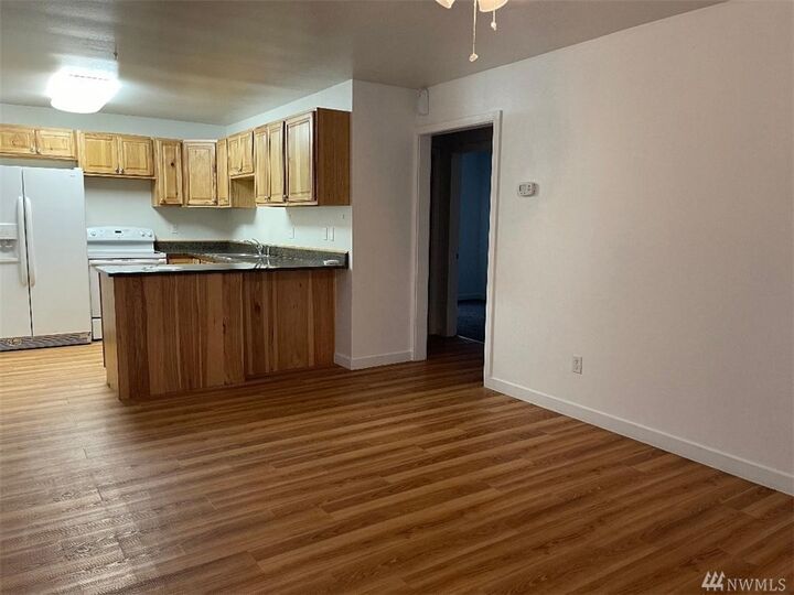 Property Photo: 225 SW F St WA 98823