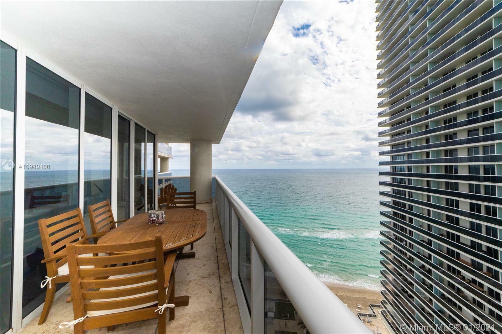 Property Photo:  1800 S Ocean Dr 2505  FL 33009 