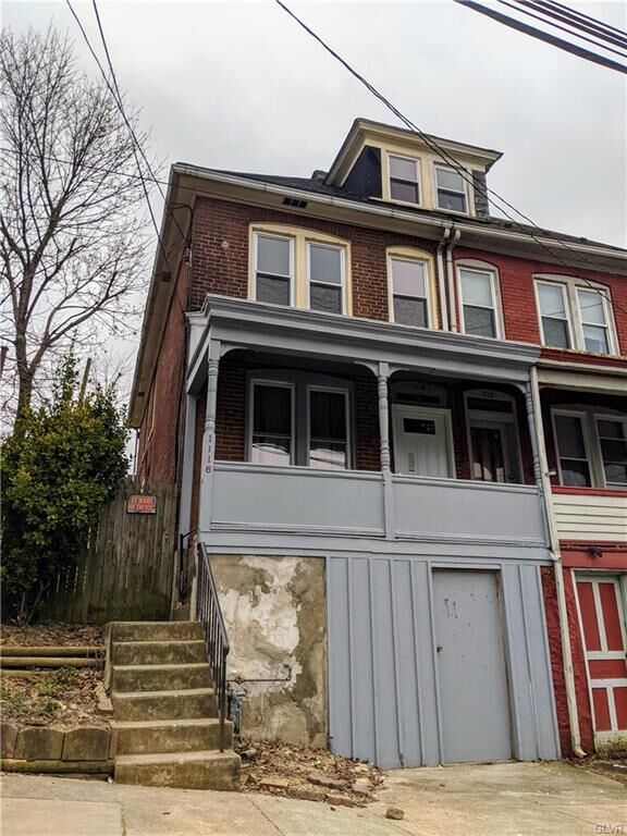 Property Photo:  1116 Jackson Street  PA 18042 