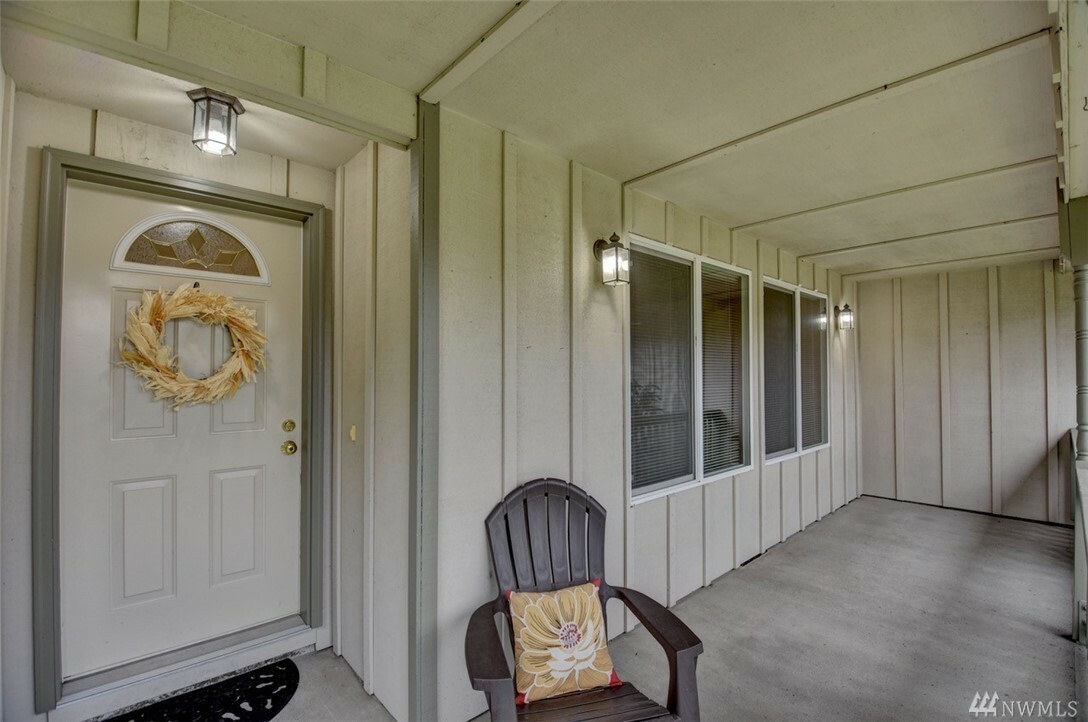 Property Photo: 5706 Carly Ct SE WA 98501