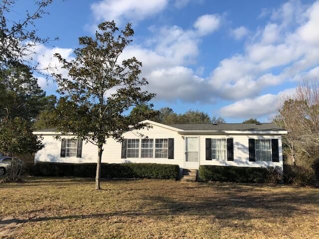 Property Photo: 8180 Verano Street FL 32566