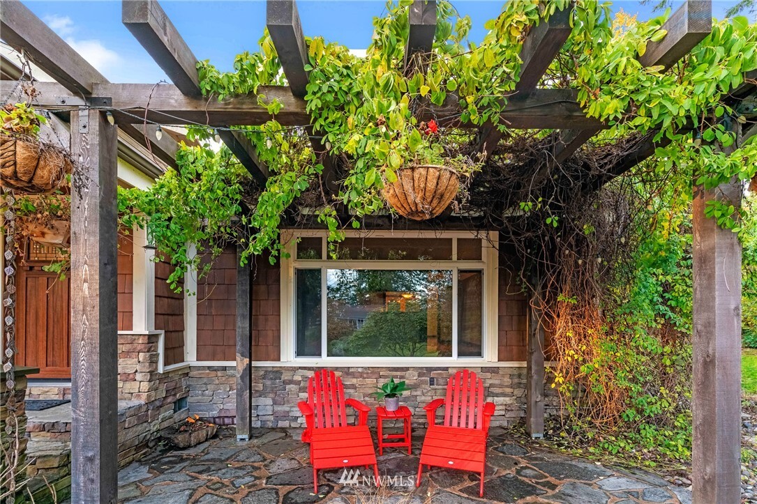 Property Photo: 140 Point Fosdick Circle NW WA 98335