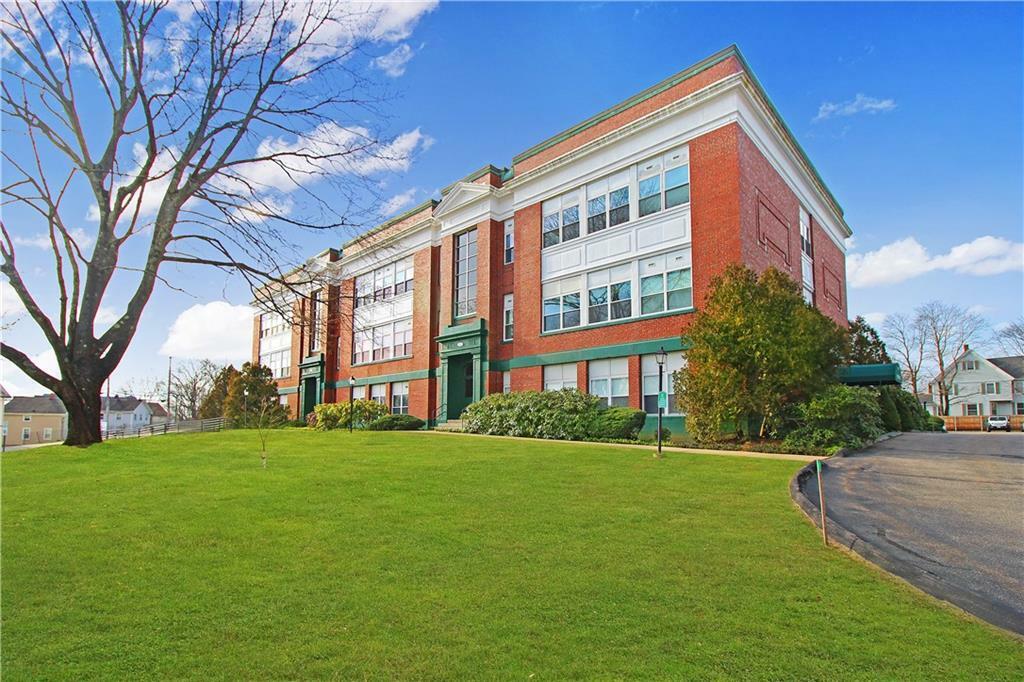 Property Photo: 140 High St, Unit#104 RI 02891