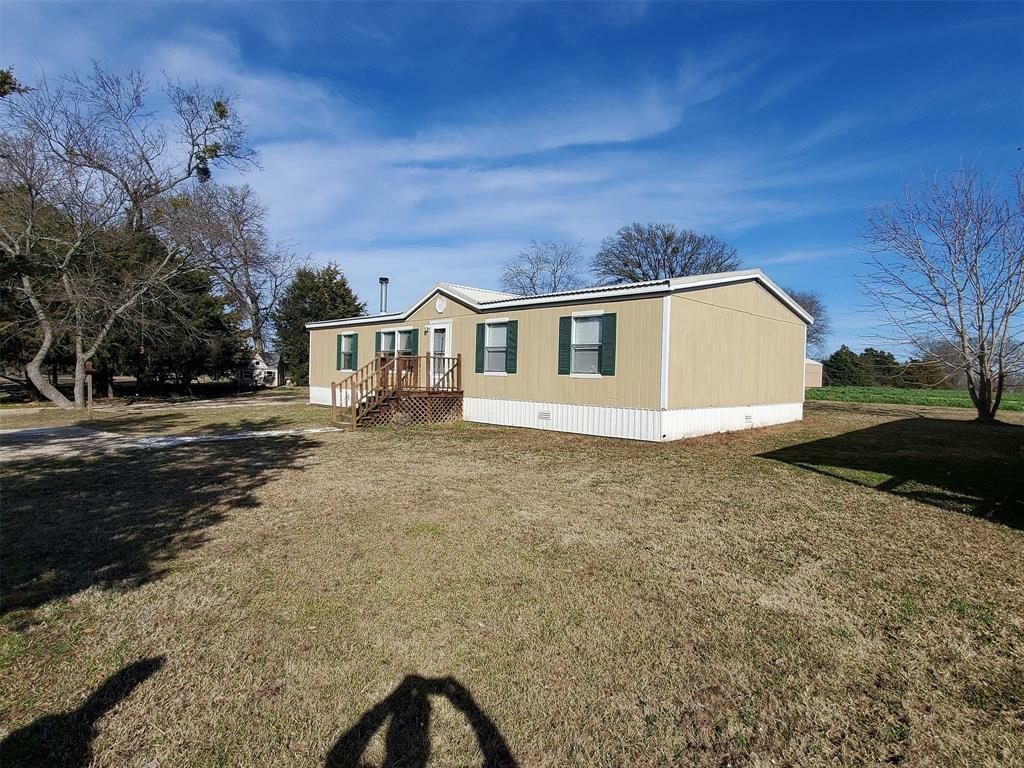 Property Photo:  2721 County Road 1163  TX 75420 