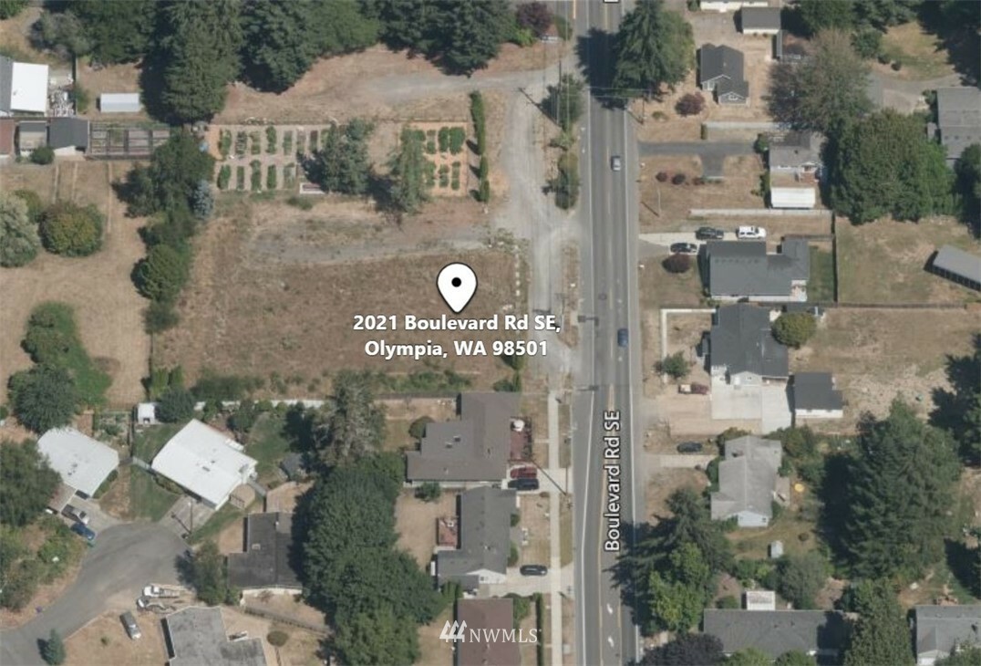 Property Photo:  2021 Boulevard Road SE  WA 98501 