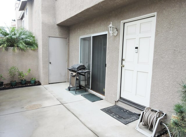 Property Photo:  5197 Columbus Place  CA 93033 