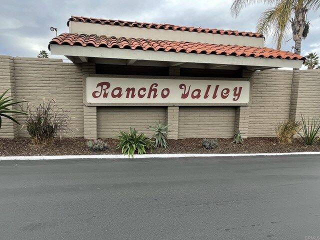 Property Photo:  12970 Highway 8 Business Spc 76  CA 92021 