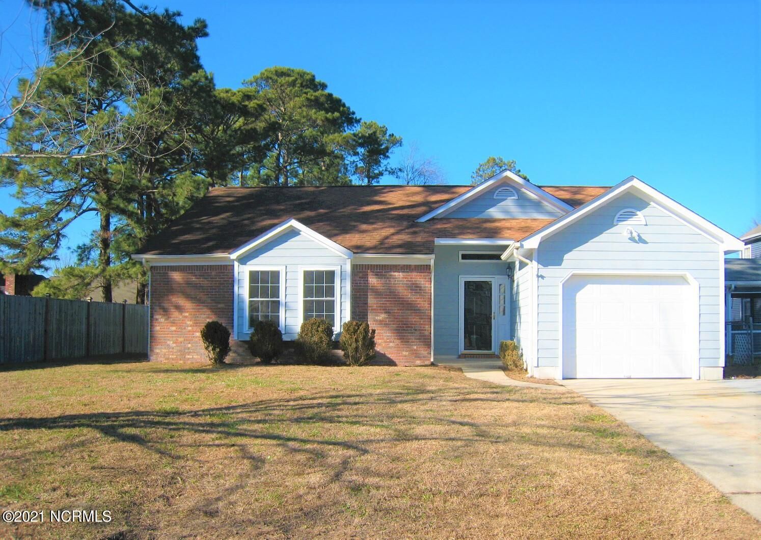 Property Photo: 2613 Idlebrook Circle NC 28544