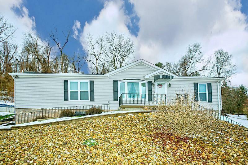 Property Photo: 1103 Oblock Road PA 15239