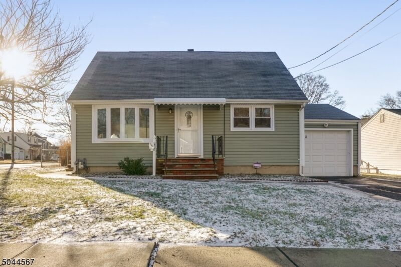Property Photo:  791 Pinewood Rd  NJ 07083 