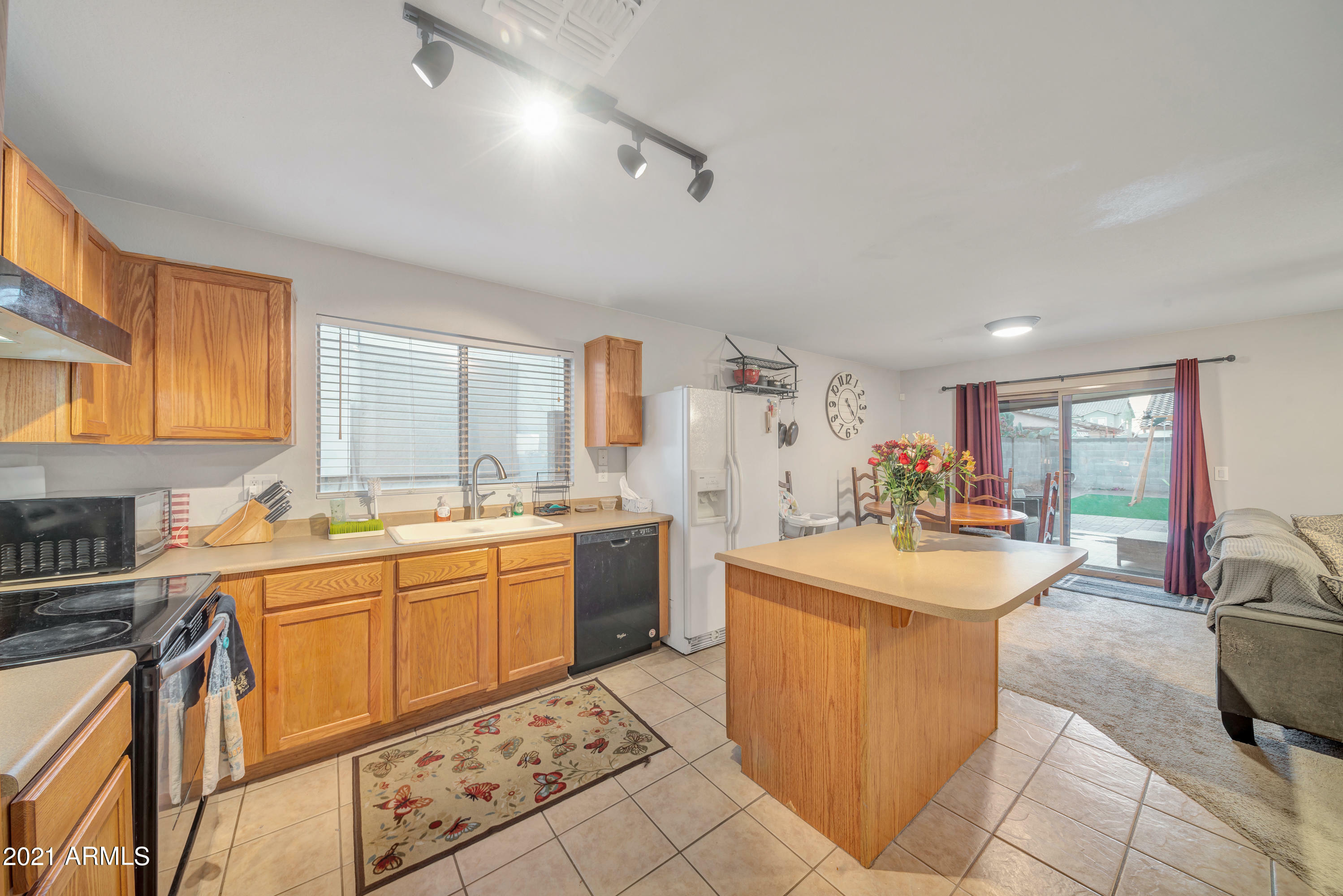 Property Photo:  5408 S 9th Avenue  AZ 85041 