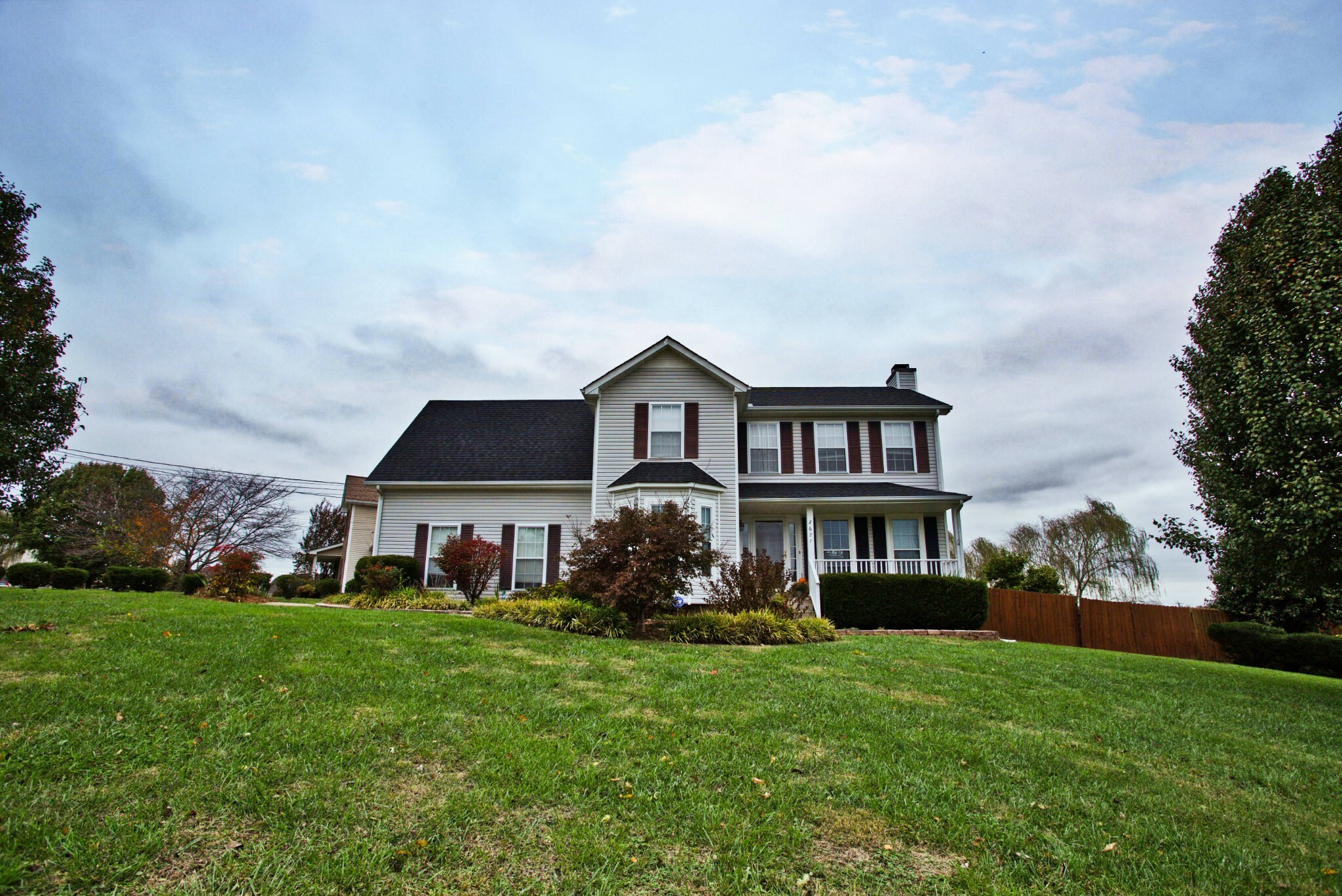 Property Photo: 2627 Holly Rock Dr TN 37040