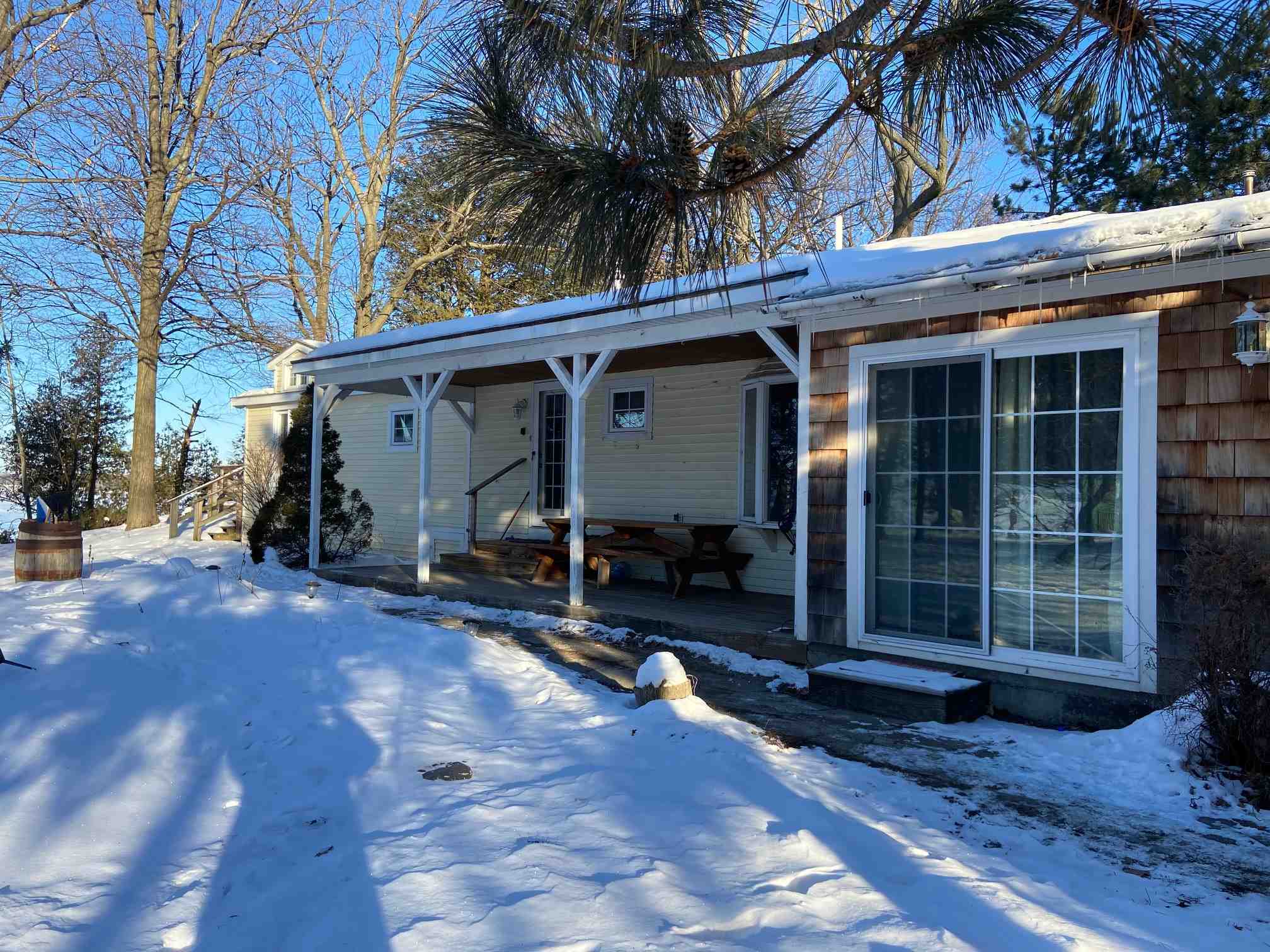 Property Photo:  150 Lakewood Drive  VT 05488 