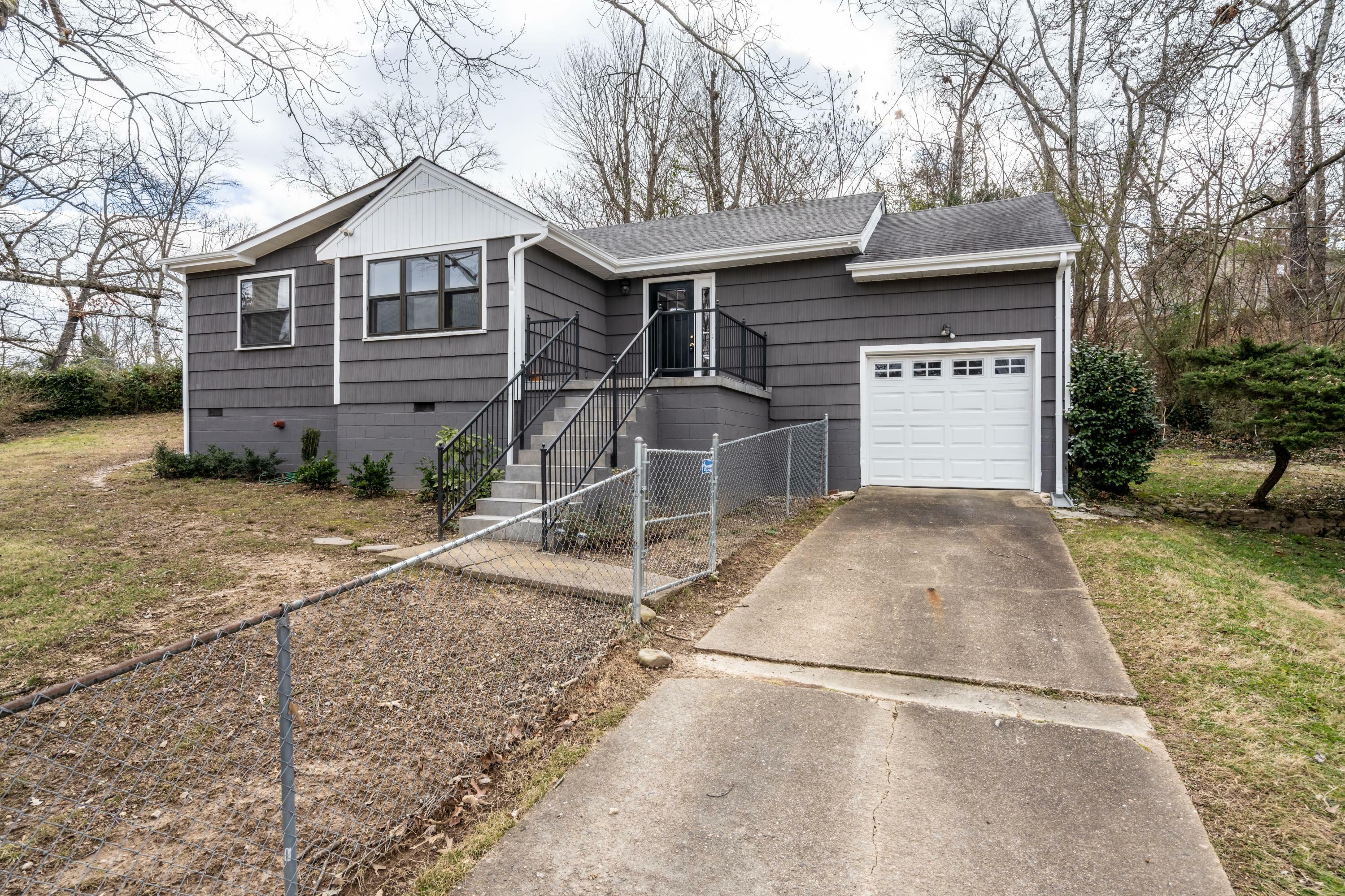 Property Photo:  706 Intermont Road  TN 37415 