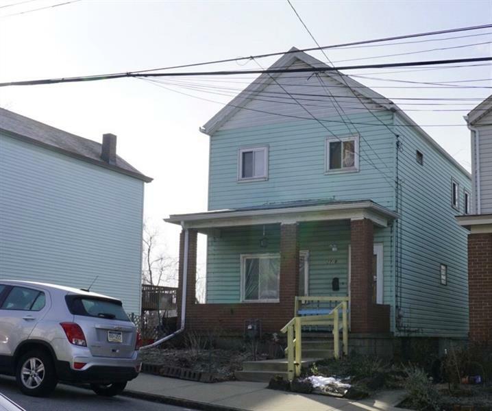 Property Photo:  2218 Hawthorne Ave  PA 15218 