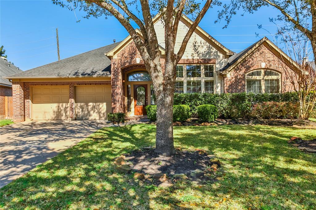 Property Photo: 2810 N Stock Creek Lane TX 77406