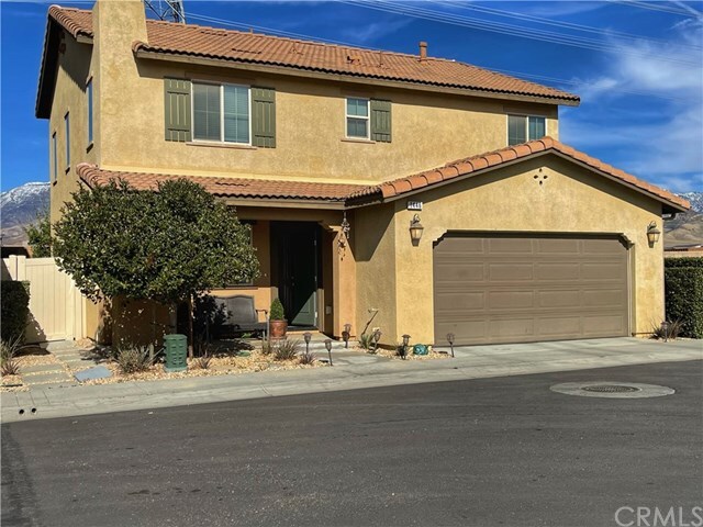 Property Photo: 1446 Chinaberry Lane CA 92223