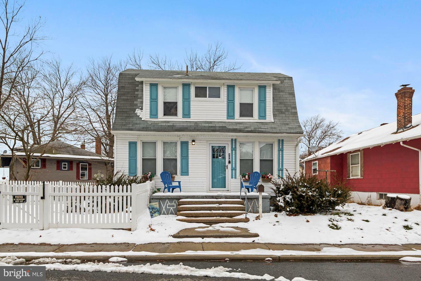 Property Photo: 308 State Street NJ 08069