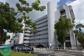 Property Photo: 1650 NE 115th St 609 FL 33181