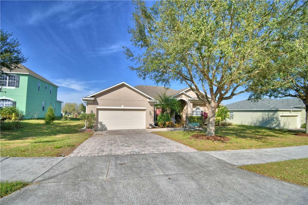 Property Photo:  285 Brookshire Drive  FL 33898 