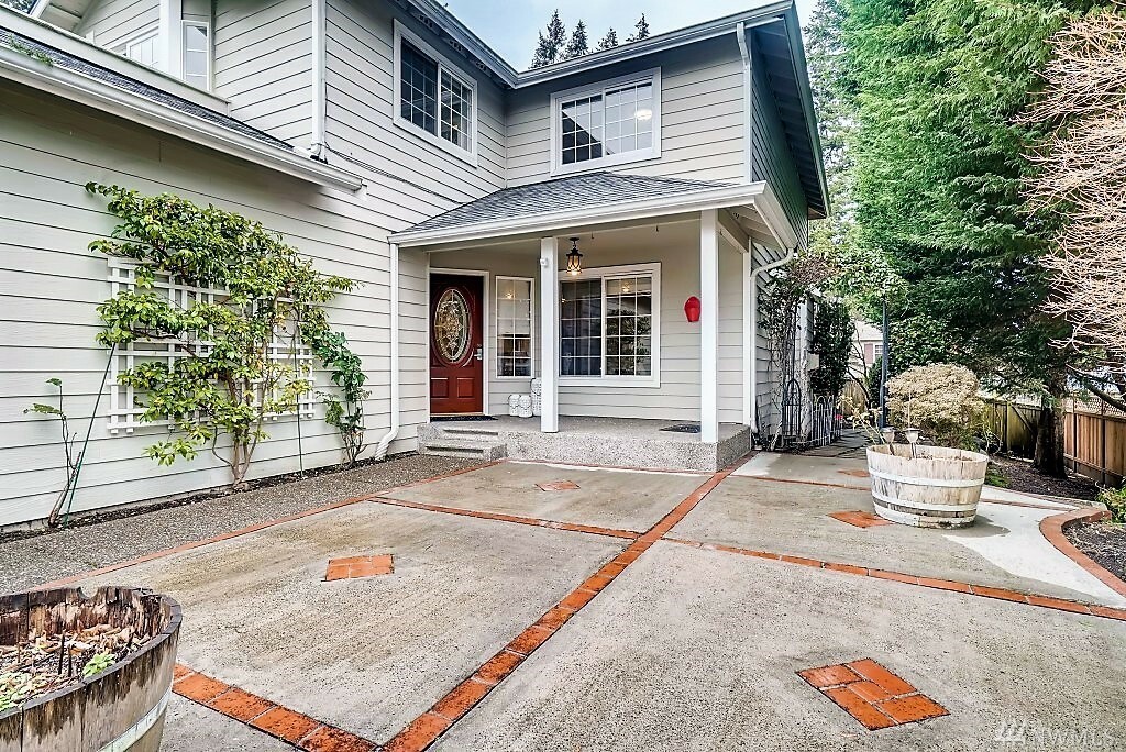 Property Photo:  510 NW 203rd St  WA 98177 