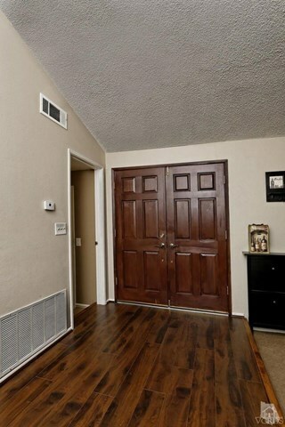 Property Photo:  843 Holbrook Avenue  CA 93065 