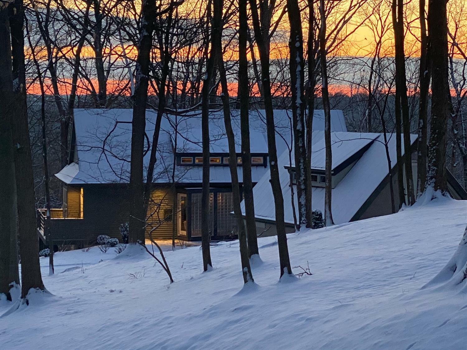 Property Photo: 21 Locust Hill Rd OH 45245