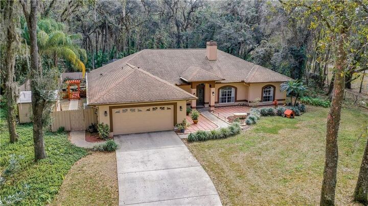 Property Photo:  25263 Bunting Circle  FL 34639 