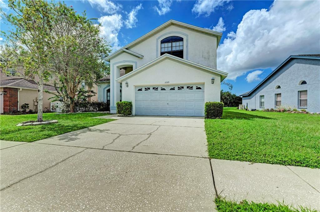 Property Photo:  11315 Glenmont Drive  FL 33635 