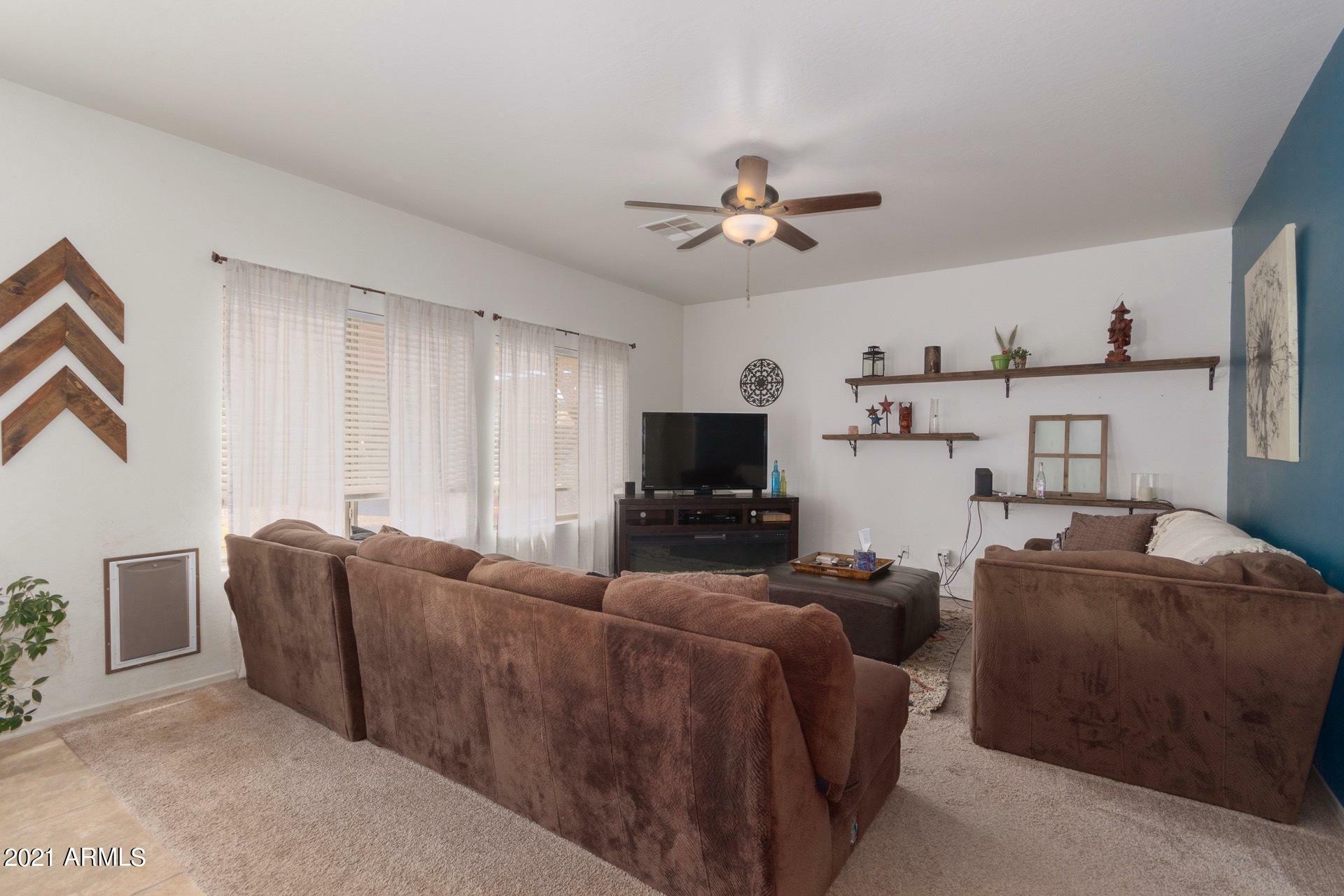 Property Photo:  28985 N Welton Place  AZ 85143 