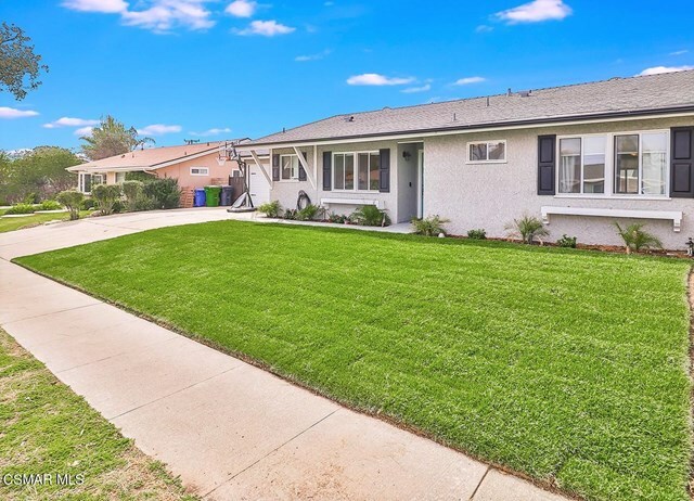 Property Photo:  2093 Heather Street  CA 93065 