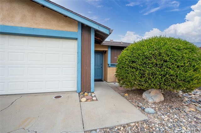 Property Photo:  1201 Driftwood Street  CA 93433 