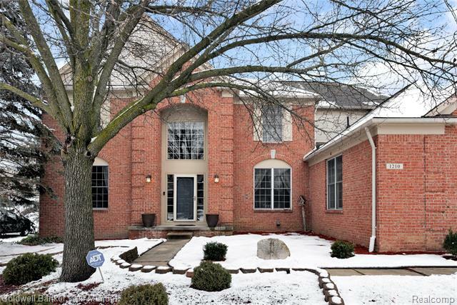 Property Photo: 1210 Miners Run MI 48306