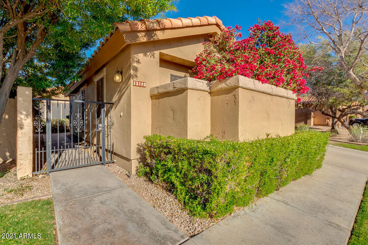 Property Photo: 13180 N 95th Way AZ 85260