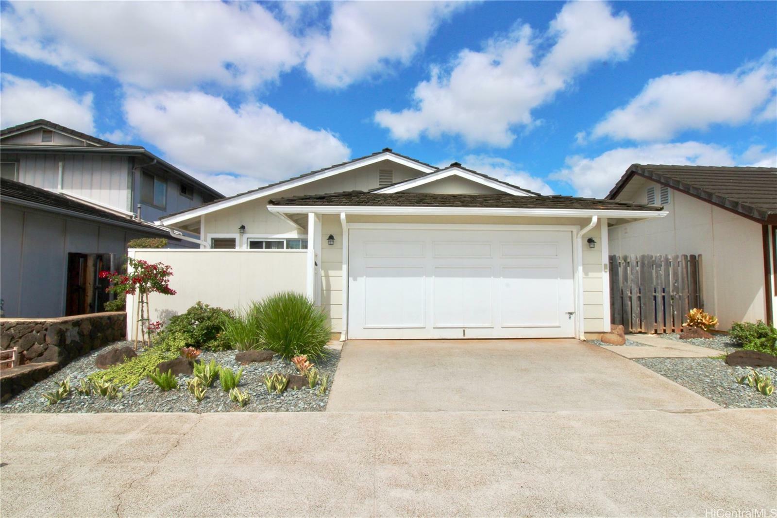 Property Photo:  94-1132 Noheaiki Way  HI 96797 