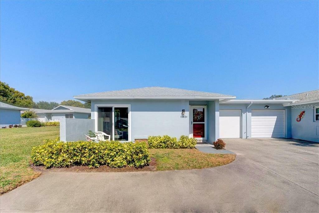 Property Photo: 1603 Whitebridge Drive D FL 34684