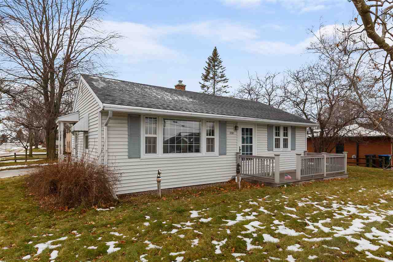 Property Photo:  1701 Mason Street  WI 53061 