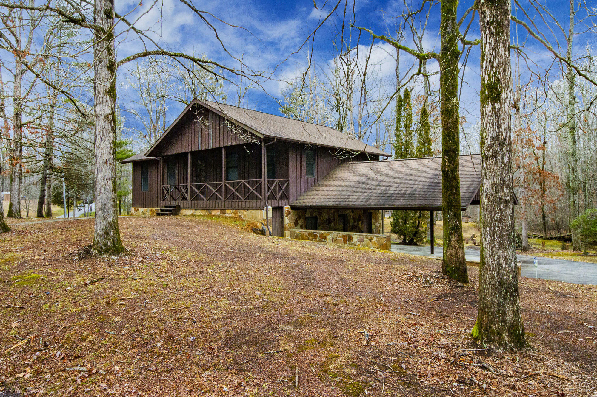 Property Photo:  152 W Rockwood Ferry Rd  TN 37880 