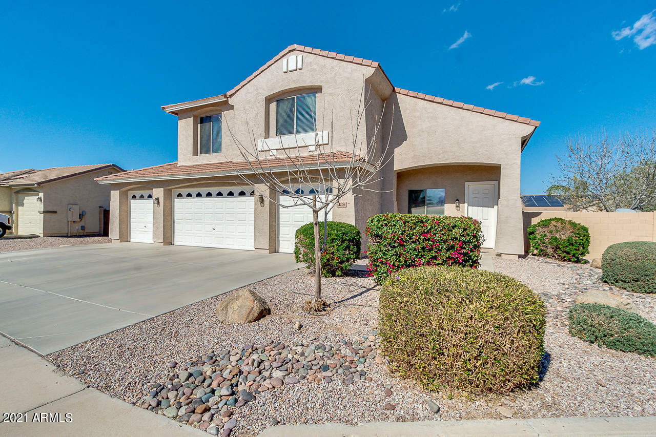 Property Photo:  2208 W Peggy Drive  AZ 85144 