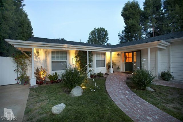 Property Photo:  5520 Fairview Place  CA 91301 