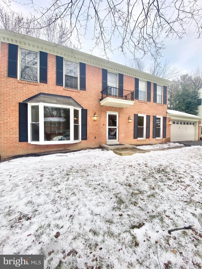 Property Photo: 1839 Nigel Court VA 22182