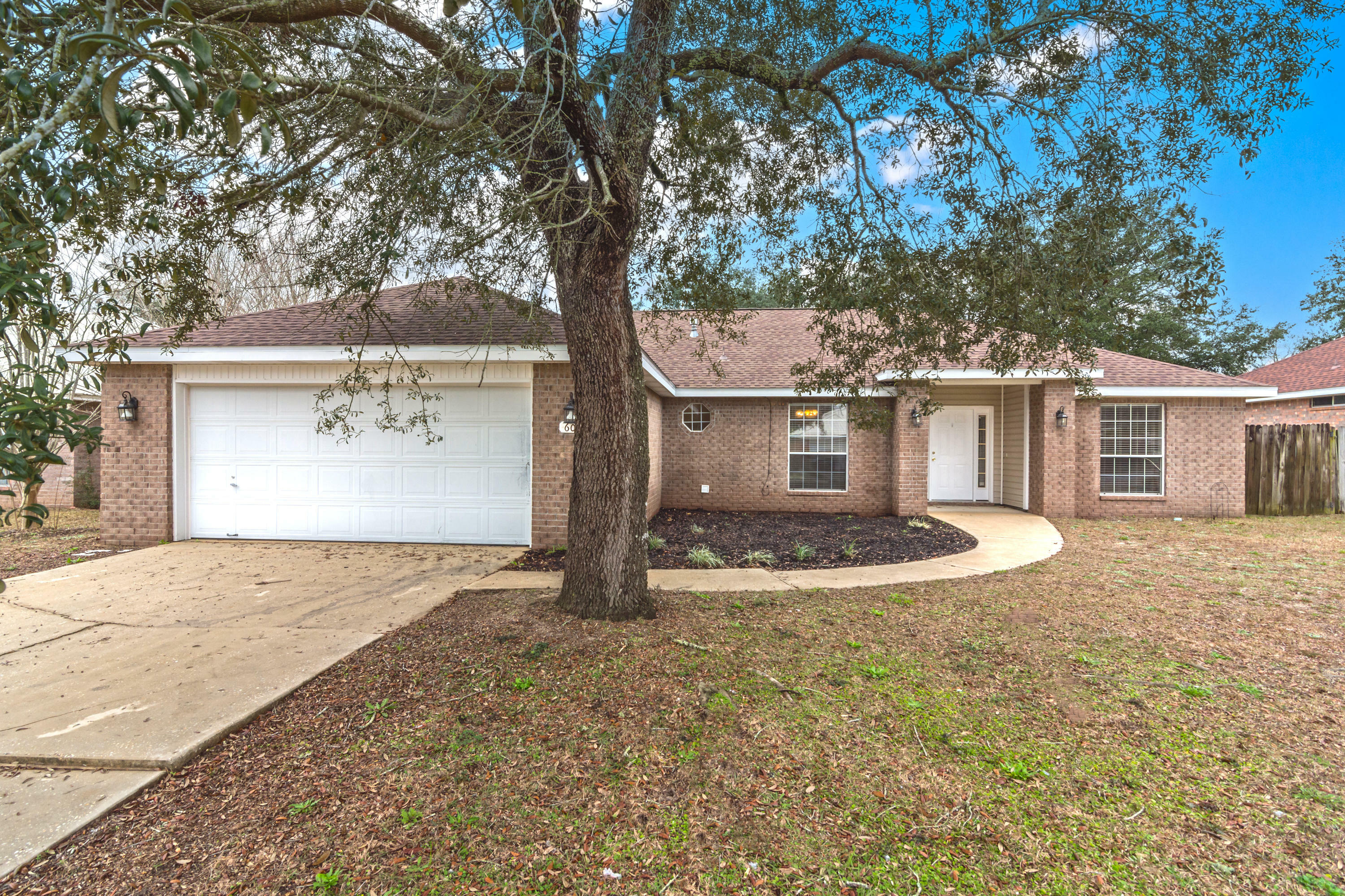 Property Photo:  609 Risen Star Drive  FL 32539 