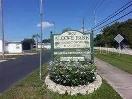 Property Photo: 611 6th Street FL 33765